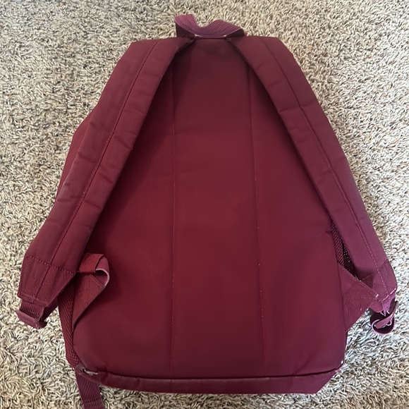 Burgundy Herschel Backpack - Picture 2 of 3